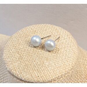Vintage JCM 8mm Blue Pearl Sterling Silver Srud Earrings